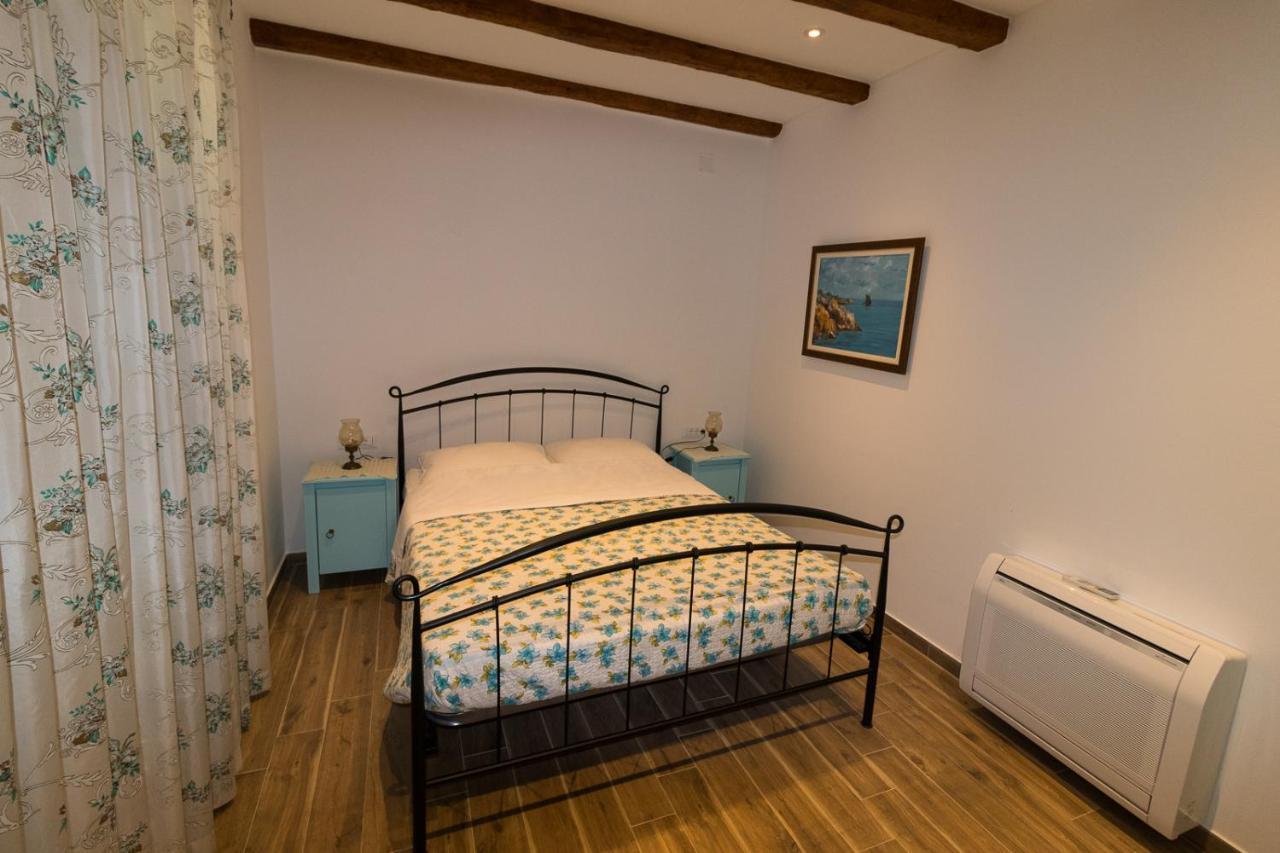 Apartman Hrabric 2 Njivice Kültér fotó