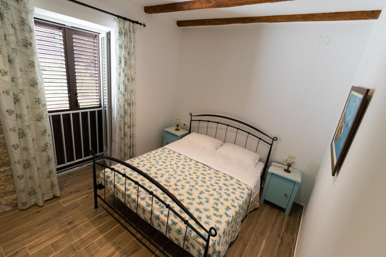 Apartman Hrabric 2 Njivice Kültér fotó