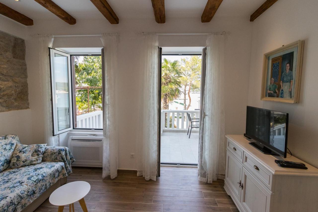 Apartman Hrabric 2 Njivice Kültér fotó